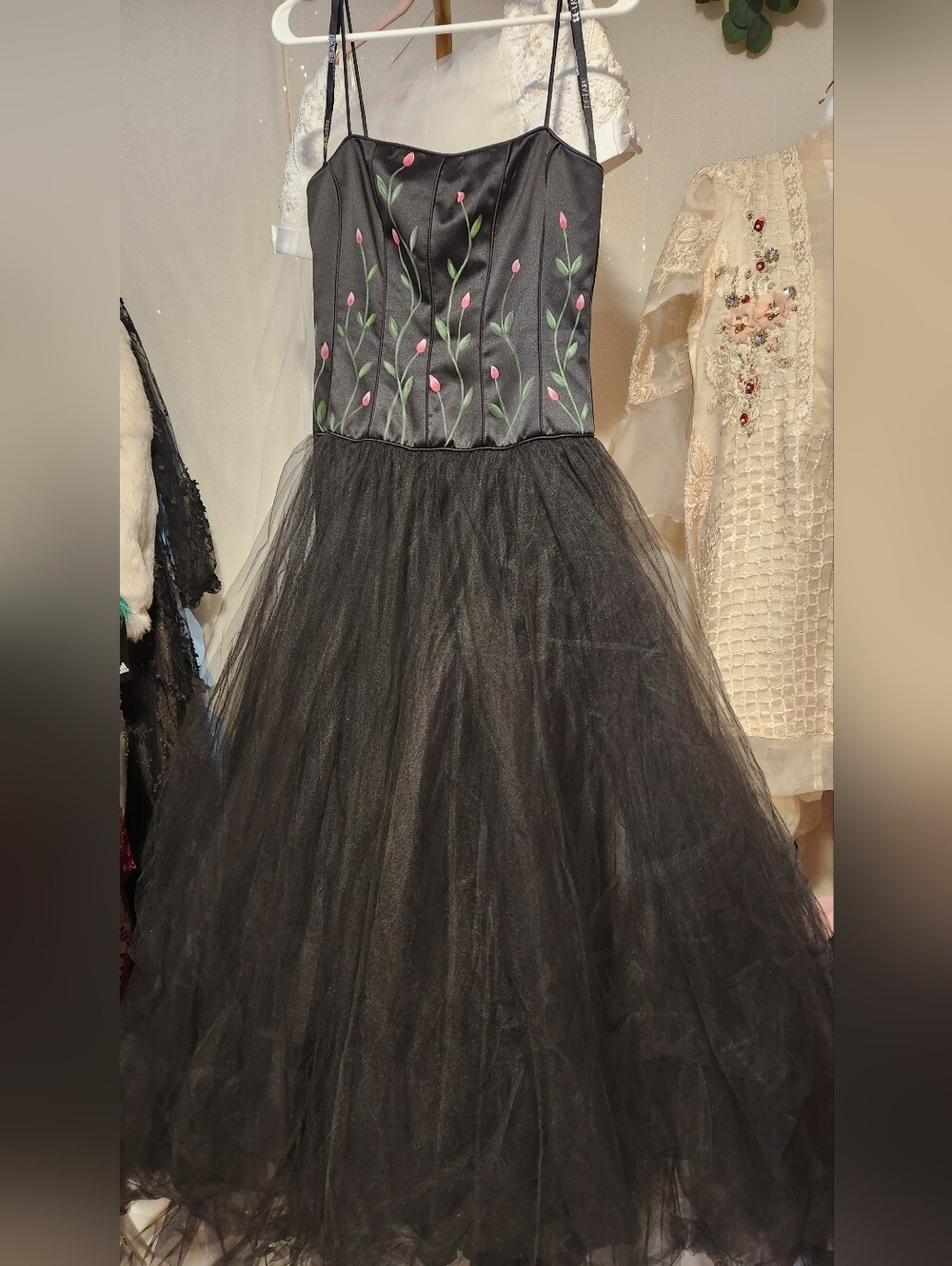 Vintage De Laru Size 9/10 Rare 1990s Black Floral Painted Tulle Gown